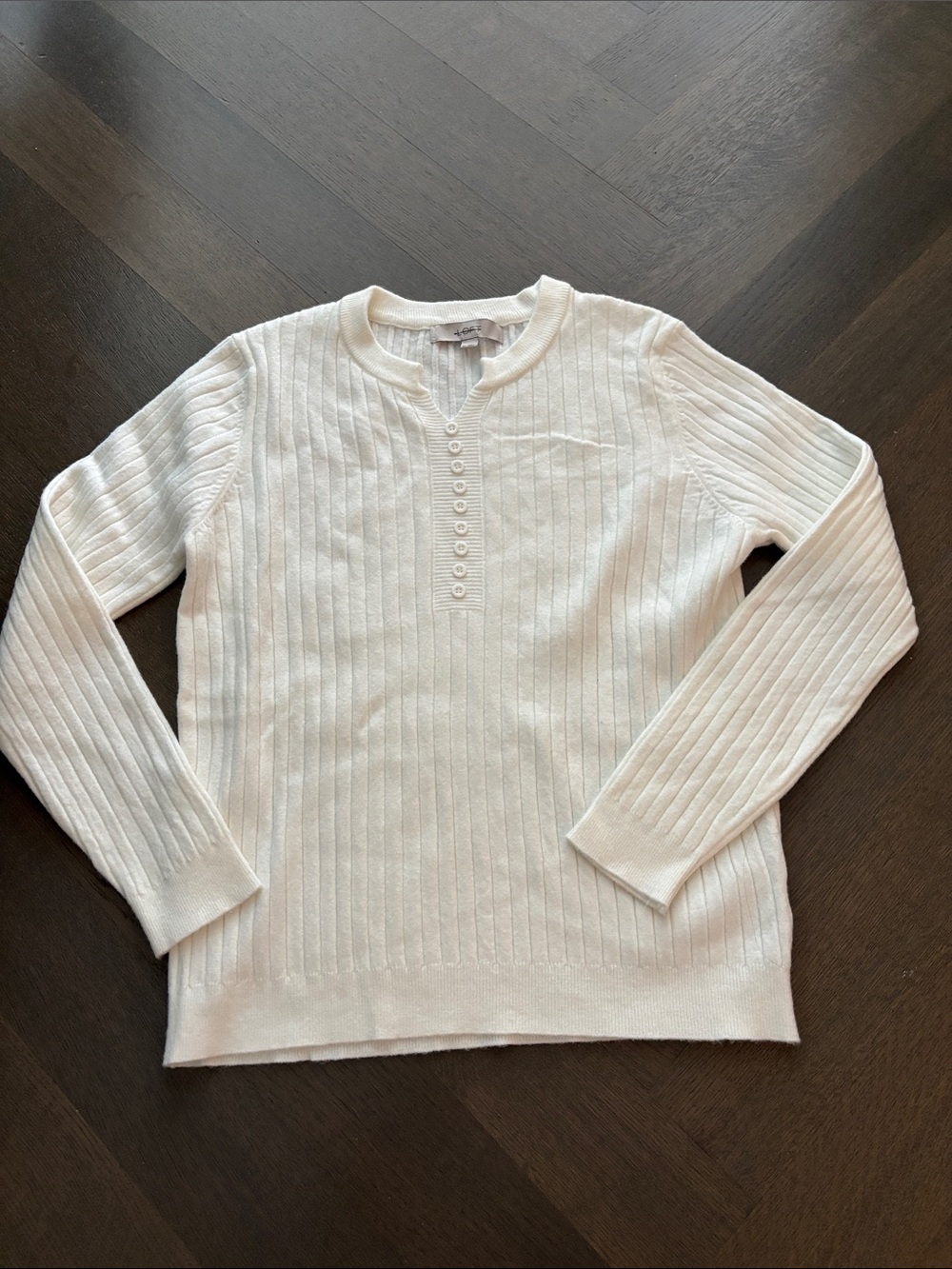 Ann Taylor Loft women’s  White Ribbed Sweater